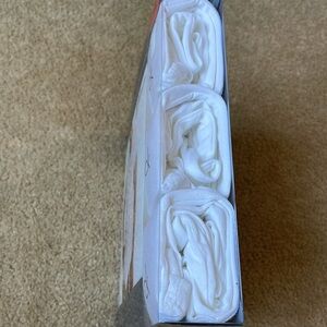 NEW in box - Calvin Klein Medium Cotton V-Neck White T-Shirts